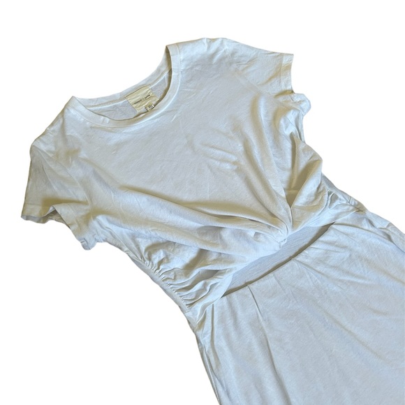 Silence + Noise T-Shirt Dress in White - Picture 2 of 6